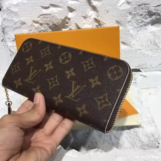 Aaa replica ru wallet Louis Vuitton CLEMENCE 0604